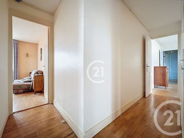 Appartement F4 à vendre - 4 pièces - 69.54 m2 - NOISY LE SEC - 93 - ILE-DE-FRANCE - Century 21 Boissière Immobilier