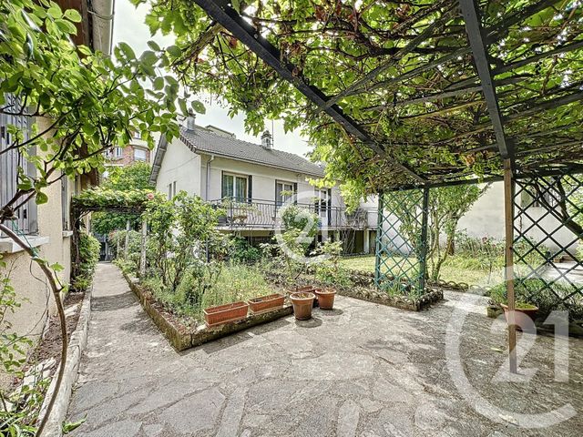 maison à vendre - 5 pièces - 110.0 m2 - MONTREUIL - 93 - ILE-DE-FRANCE - Century 21 Boissière Immobilier