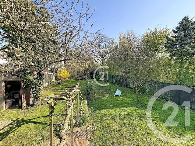 maison à vendre - 6 pièces - 124.88 m2 - MONTREUIL - 93 - ILE-DE-FRANCE - Century 21 Boissière Immobilier