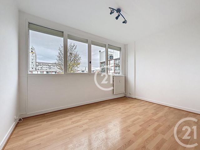Appartement F4 à vendre - 4 pièces - 77.59 m2 - MONTREUIL - 93 - ILE-DE-FRANCE - Century 21 Boissière Immobilier