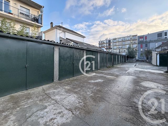 parking à vendre - 12.0 m2 - MONTREUIL - 93 - ILE-DE-FRANCE - Century 21 Boissière Immobilier
