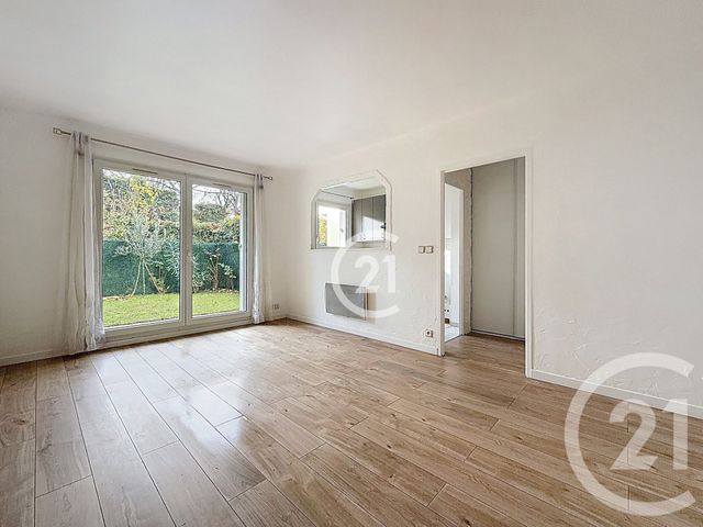 Appartement F2 à vendre - 2 pièces - 37.79 m2 - ROSNY SOUS BOIS - 93 - ILE-DE-FRANCE - Century 21 Boissière Immobilier