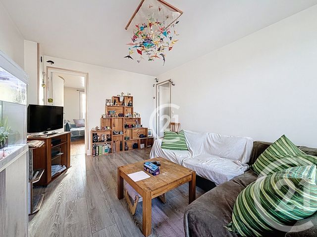 Appartement F4 à vendre - 4 pièces - 70.07 m2 - MONTREUIL - 93 - ILE-DE-FRANCE - Century 21 Boissière Immobilier