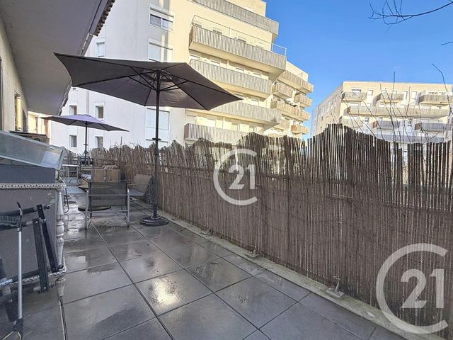 Appartement F4 à vendre - 4 pièces - 74.05 m2 - MONTREUIL - 93 - ILE-DE-FRANCE - Century 21 Boissière Immobilier