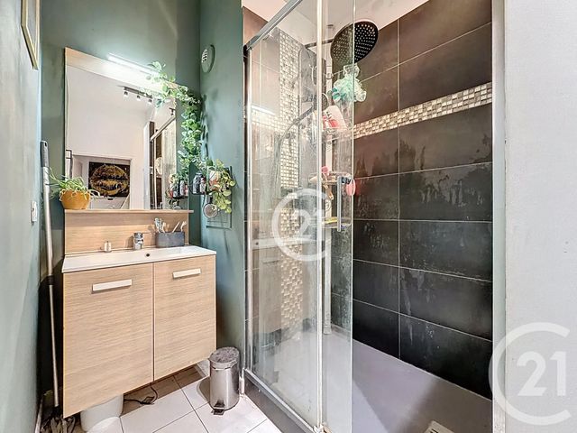 Appartement F4 à vendre - 4 pièces - 74.05 m2 - MONTREUIL - 93 - ILE-DE-FRANCE - Century 21 Boissière Immobilier