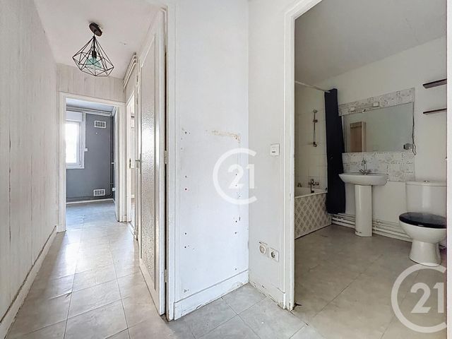 Appartement F2 à louer - 2 pièces - 41.73 m2 - DRANCY - 93 - ILE-DE-FRANCE - Century 21 Boissière Immobilier