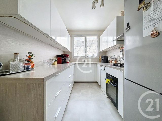 Appartement F3 à vendre - 3 pièces - 69.2 m2 - NOISY LE SEC - 93 - ILE-DE-FRANCE - Century 21 Boissière Immobilier