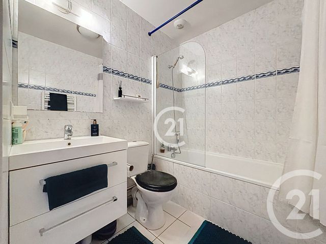 maison à vendre - 5 pièces - 81.09 m2 - MONTREUIL - 93 - ILE-DE-FRANCE - Century 21 Boissière Immobilier