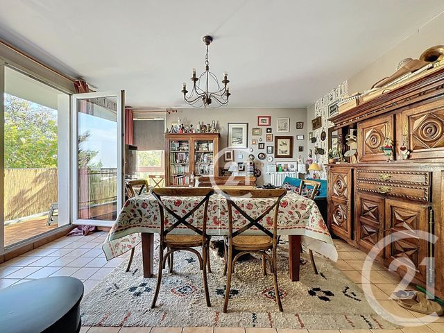 Appartement F4 à vendre - 4 pièces - 69.27 m2 - MONTREUIL - 93 - ILE-DE-FRANCE - Century 21 Boissière Immobilier