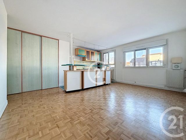 Appartement F3 à vendre - 3 pièces - 58.2 m2 - MONTREUIL - 93 - ILE-DE-FRANCE - Century 21 Boissière Immobilier