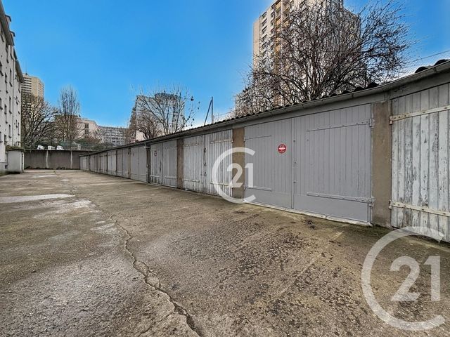 parking à vendre - 12.0 m2 - MONTREUIL - 93 - ILE-DE-FRANCE - Century 21 Boissière Immobilier
