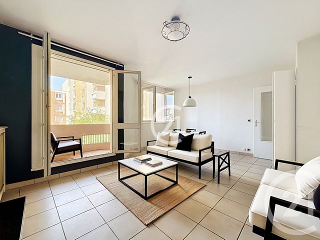 Appartement F4 à vendre - 4 pièces - 85.26 m2 - MONTREUIL - 93 - ILE-DE-FRANCE - Century 21 Boissière Immobilier