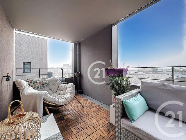 Appartement Duplex à vendre - 3 pièces - 65.82 m2 - MONTREUIL - 93 - ILE-DE-FRANCE - Century 21 Boissière Immobilier