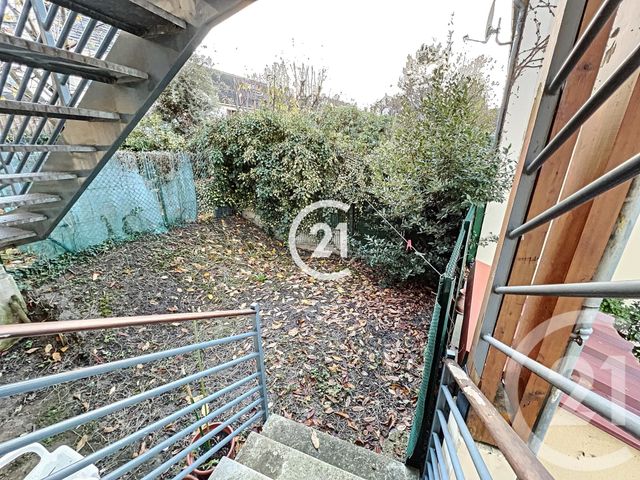 Appartement F2 à louer - 2 pièces - 41.1 m2 - MONTREUIL - 93 - ILE-DE-FRANCE - Century 21 Boissière Immobilier
