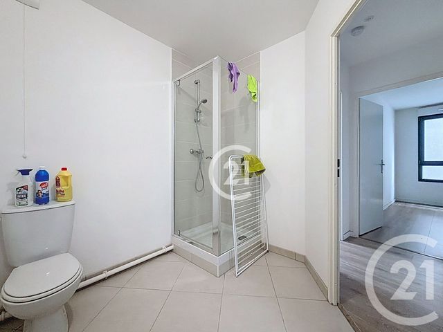 Appartement à louer - 2 pièces - 44.03 m2 - MONTREUIL - 93 - ILE-DE-FRANCE - Century 21 Boissière Immobilier