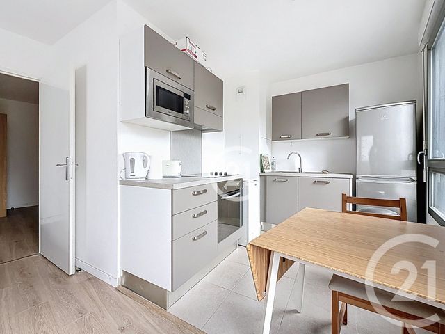 Appartement à louer - 2 pièces - 44.03 m2 - MONTREUIL - 93 - ILE-DE-FRANCE - Century 21 Boissière Immobilier