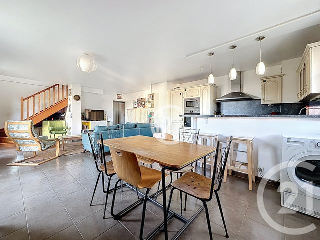 Appartement F4 à vendre - 4 pièces - 87.77 m2 - MONTREUIL - 93 - ILE-DE-FRANCE - Century 21 Boissière Immobilier