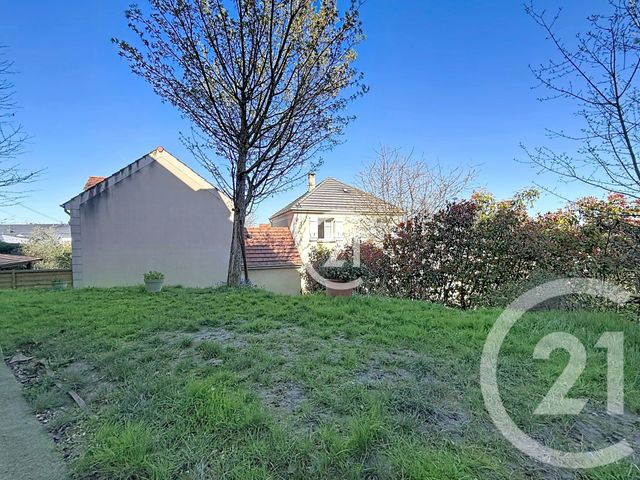 Appartement F4 à vendre - 4 pièces - 87.77 m2 - MONTREUIL - 93 - ILE-DE-FRANCE - Century 21 Boissière Immobilier