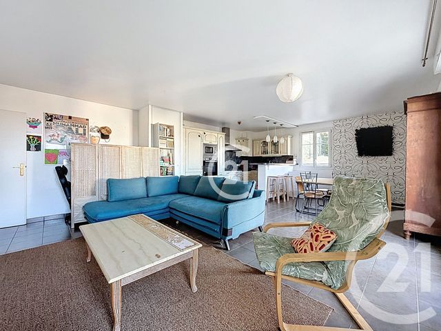 Appartement F4 à vendre - 4 pièces - 87.77 m2 - MONTREUIL - 93 - ILE-DE-FRANCE - Century 21 Boissière Immobilier