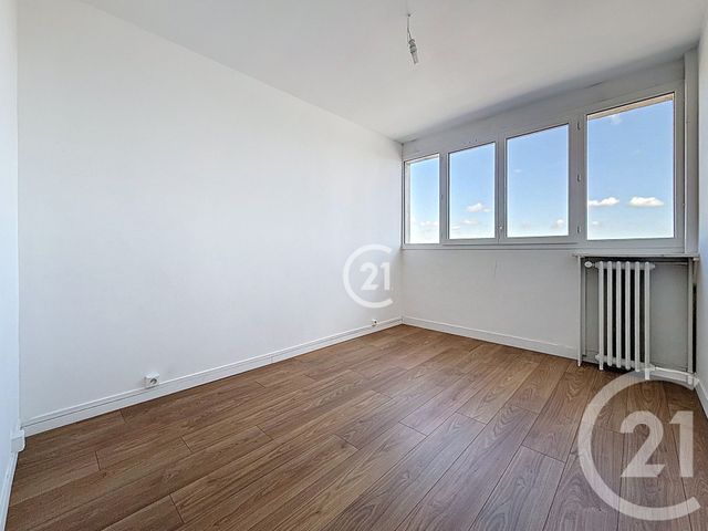 Appartement F4 à vendre - 4 pièces - 66.25 m2 - MONTREUIL - 93 - ILE-DE-FRANCE - Century 21 Boissière Immobilier