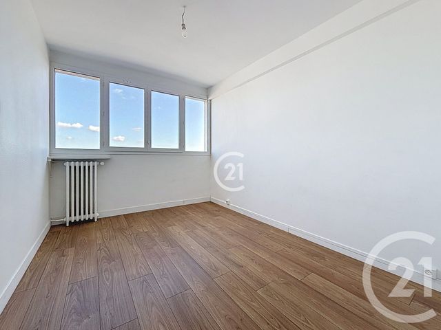 Appartement F4 à vendre - 4 pièces - 66.25 m2 - MONTREUIL - 93 - ILE-DE-FRANCE - Century 21 Boissière Immobilier
