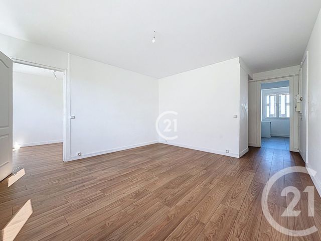 Appartement F4 à vendre - 4 pièces - 66.25 m2 - MONTREUIL - 93 - ILE-DE-FRANCE - Century 21 Boissière Immobilier