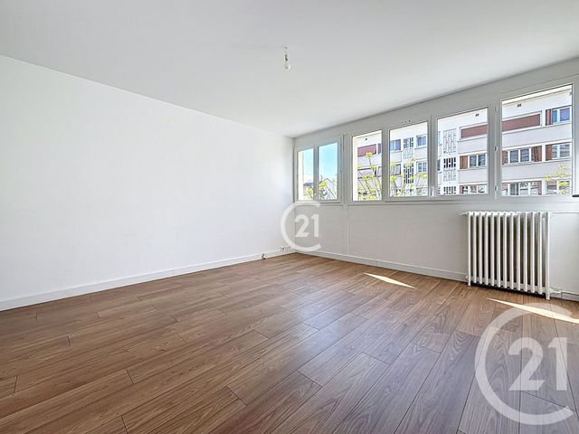 Appartement F4 à vendre - 4 pièces - 66.25 m2 - MONTREUIL - 93 - ILE-DE-FRANCE - Century 21 Boissière Immobilier