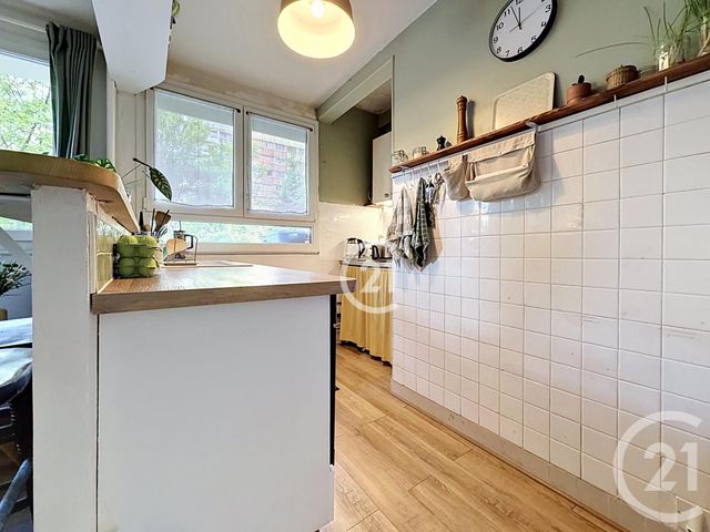 Appartement F4 à vendre - 4 pièces - 63.18 m2 - MONTREUIL - 93 - ILE-DE-FRANCE - Century 21 Boissière Immobilier