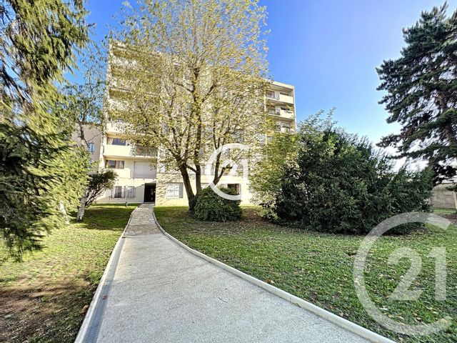 Appartement F2 à louer - 2 pièces - 42.77 m2 - ROMAINVILLE - 93 - ILE-DE-FRANCE - Century 21 Boissière Immobilier
