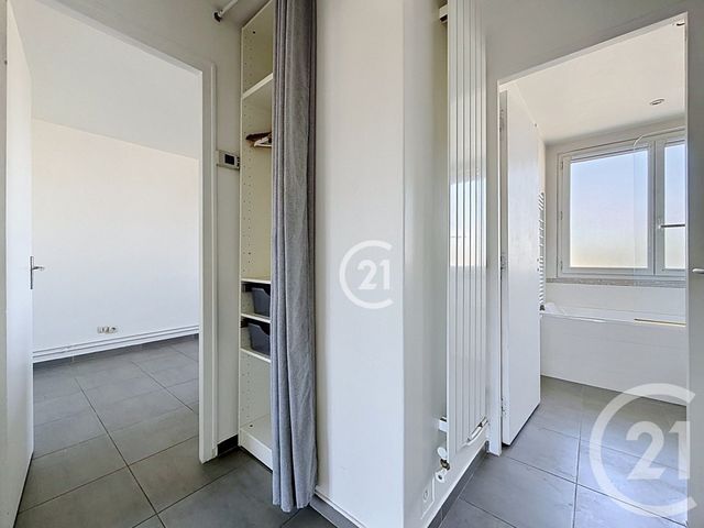 Appartement F3 à vendre - 3 pièces - 45.53 m2 - MONTREUIL - 93 - ILE-DE-FRANCE - Century 21 Boissière Immobilier