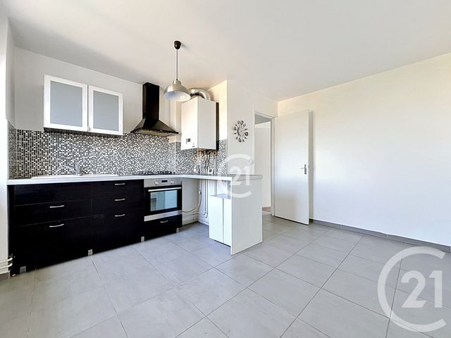 Appartement F3 à vendre - 3 pièces - 45.53 m2 - MONTREUIL - 93 - ILE-DE-FRANCE - Century 21 Boissière Immobilier