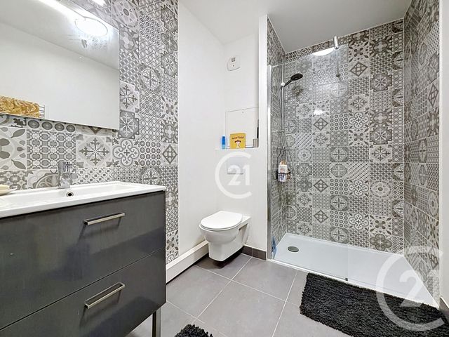 Appartement F4 à vendre - 4 pièces - 80.2 m2 - MONTREUIL - 93 - ILE-DE-FRANCE - Century 21 Boissière Immobilier