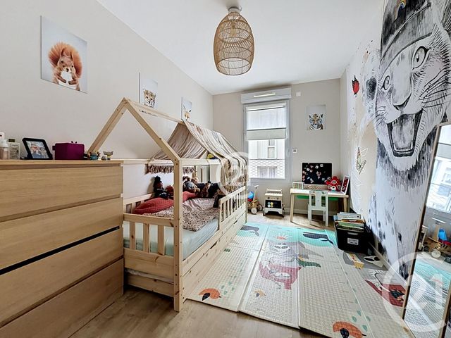 Appartement F4 à vendre - 4 pièces - 80.2 m2 - MONTREUIL - 93 - ILE-DE-FRANCE - Century 21 Boissière Immobilier