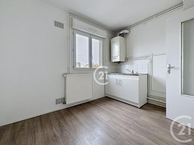 Appartement F2 à louer - 2 pièces - 41.73 m2 - DRANCY - 93 - ILE-DE-FRANCE - Century 21 Boissière Immobilier