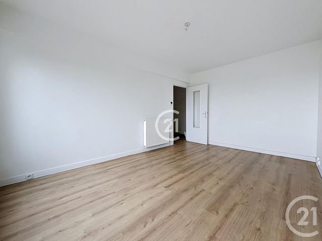 Appartement F2 à louer - 2 pièces - 41.73 m2 - DRANCY - 93 - ILE-DE-FRANCE - Century 21 Boissière Immobilier