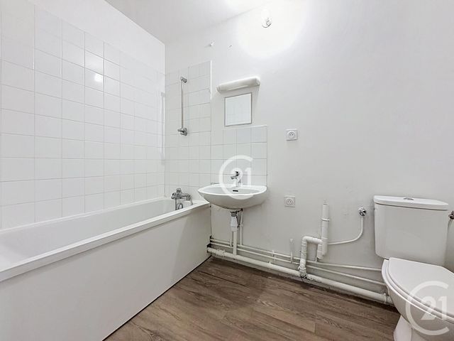 Appartement F2 à louer - 2 pièces - 41.73 m2 - DRANCY - 93 - ILE-DE-FRANCE - Century 21 Boissière Immobilier