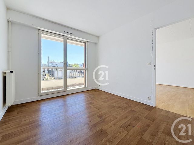 Appartement F2 à vendre - 2 pièces - 42.77 m2 - MONTREUIL - 93 - ILE-DE-FRANCE - Century 21 Boissière Immobilier