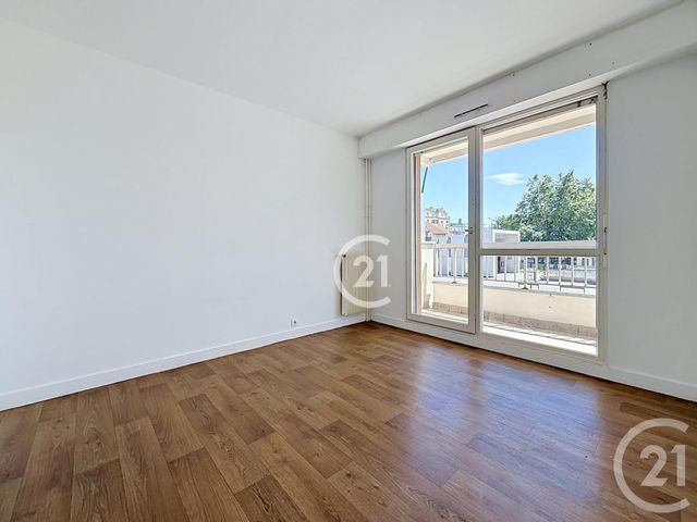 Appartement F2 à vendre - 2 pièces - 42.77 m2 - MONTREUIL - 93 - ILE-DE-FRANCE - Century 21 Boissière Immobilier