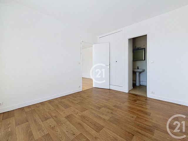 Appartement F2 à vendre - 2 pièces - 42.77 m2 - MONTREUIL - 93 - ILE-DE-FRANCE - Century 21 Boissière Immobilier