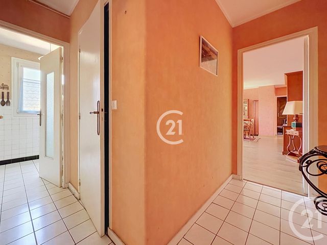 Appartement F3 à vendre - 3 pièces - 65.99 m2 - MONTREUIL - 93 - ILE-DE-FRANCE - Century 21 Boissière Immobilier