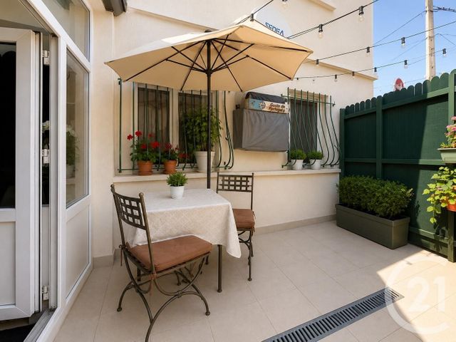 Appartement F3 à vendre - 3 pièces - 45.44 m2 - MONTREUIL - 93 - ILE-DE-FRANCE - Century 21 Boissière Immobilier