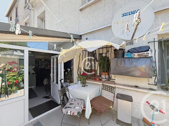 Appartement F3 à vendre - 3 pièces - 45.44 m2 - MONTREUIL - 93 - ILE-DE-FRANCE - Century 21 Boissière Immobilier