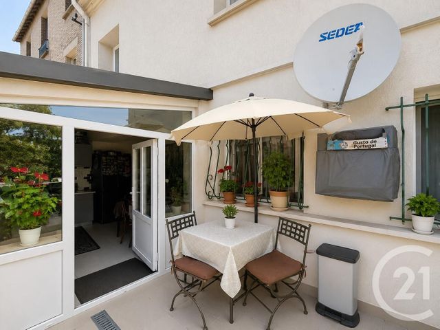 Appartement F3 à vendre - 3 pièces - 45.44 m2 - MONTREUIL - 93 - ILE-DE-FRANCE - Century 21 Boissière Immobilier