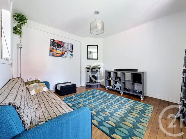 Appartement F4 à vendre - 4 pièces - 74.4 m2 - MONTREUIL - 93 - ILE-DE-FRANCE - Century 21 Boissière Immobilier