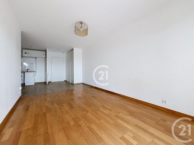 Appartement F2 à vendre - 2 pièces - 47.09 m2 - MONTREUIL - 93 - ILE-DE-FRANCE - Century 21 Boissière Immobilier
