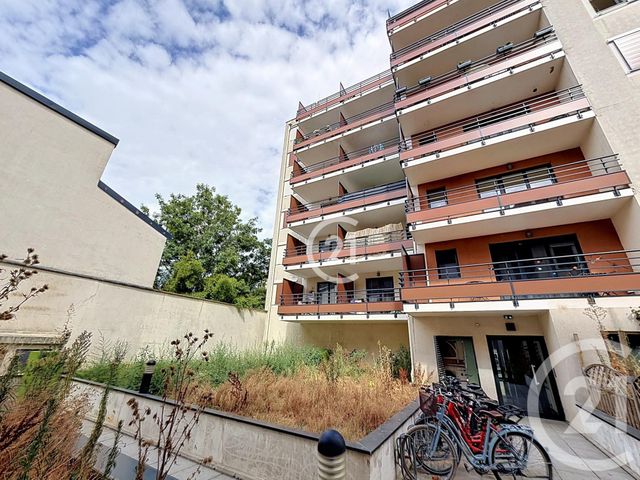 Appartement F2 à vendre - 2 pièces - 47.09 m2 - MONTREUIL - 93 - ILE-DE-FRANCE - Century 21 Boissière Immobilier