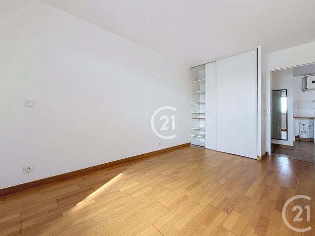 Appartement F2 à vendre - 2 pièces - 47.09 m2 - MONTREUIL - 93 - ILE-DE-FRANCE - Century 21 Boissière Immobilier
