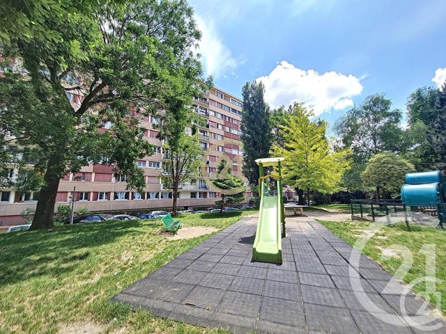 Appartement F4 à vendre - 4 pièces - 61.22 m2 - MONTREUIL - 93 - ILE-DE-FRANCE - Century 21 Boissière Immobilier
