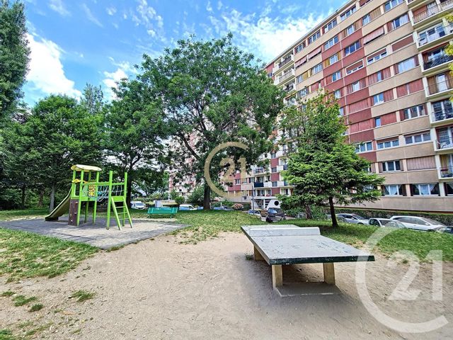 Appartement F4 à vendre - 4 pièces - 61.22 m2 - MONTREUIL - 93 - ILE-DE-FRANCE - Century 21 Boissière Immobilier