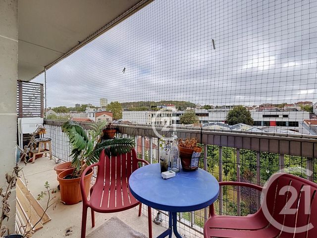 Appartement F2 à vendre - 2 pièces - 39.19 m2 - MONTREUIL - 93 - ILE-DE-FRANCE - Century 21 Boissière Immobilier